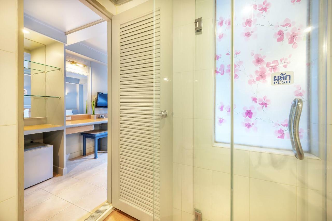 Patong Beachfront Boutique Hotel Eksteriør billede