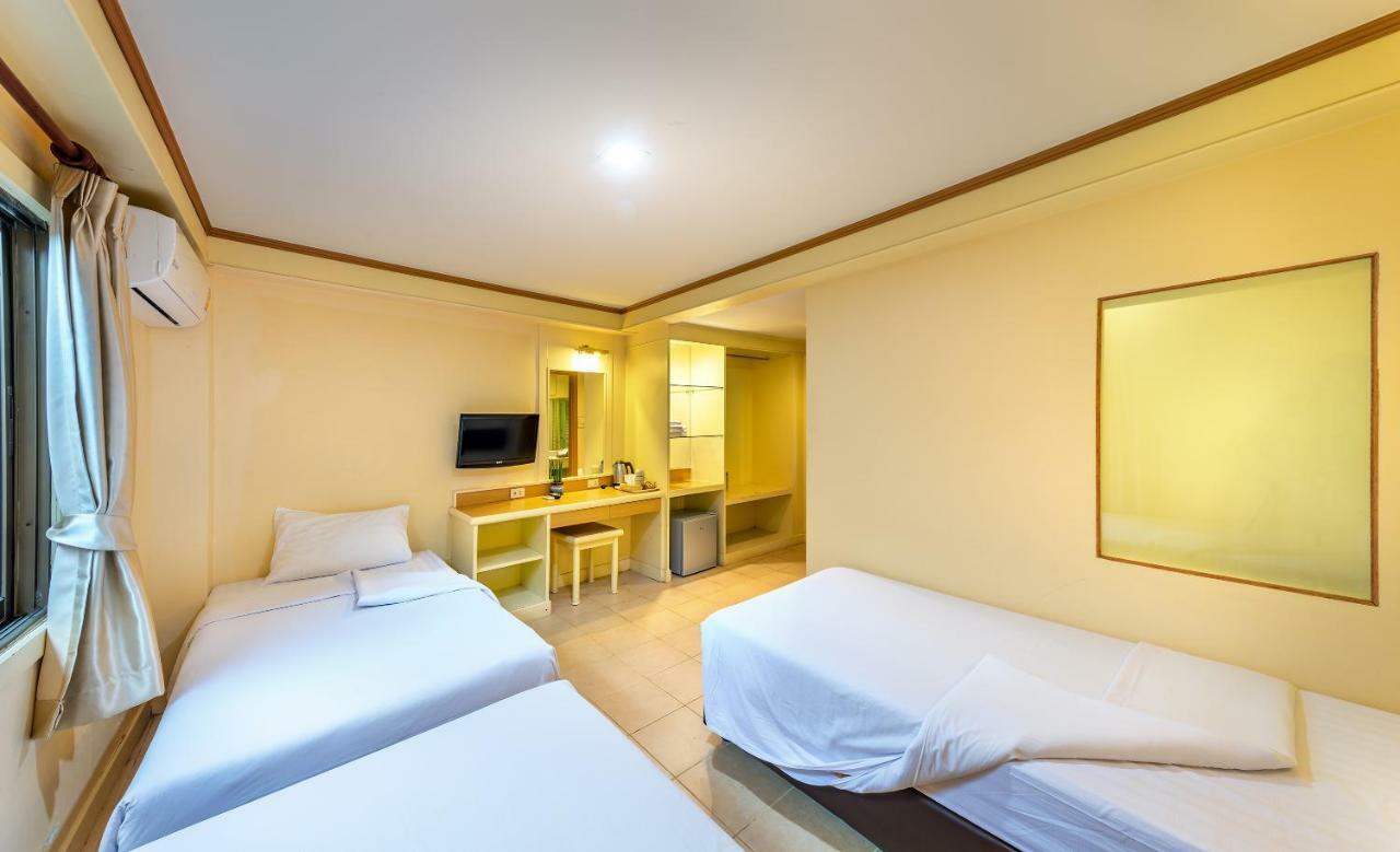 Patong Beachfront Boutique Hotel Eksteriør billede