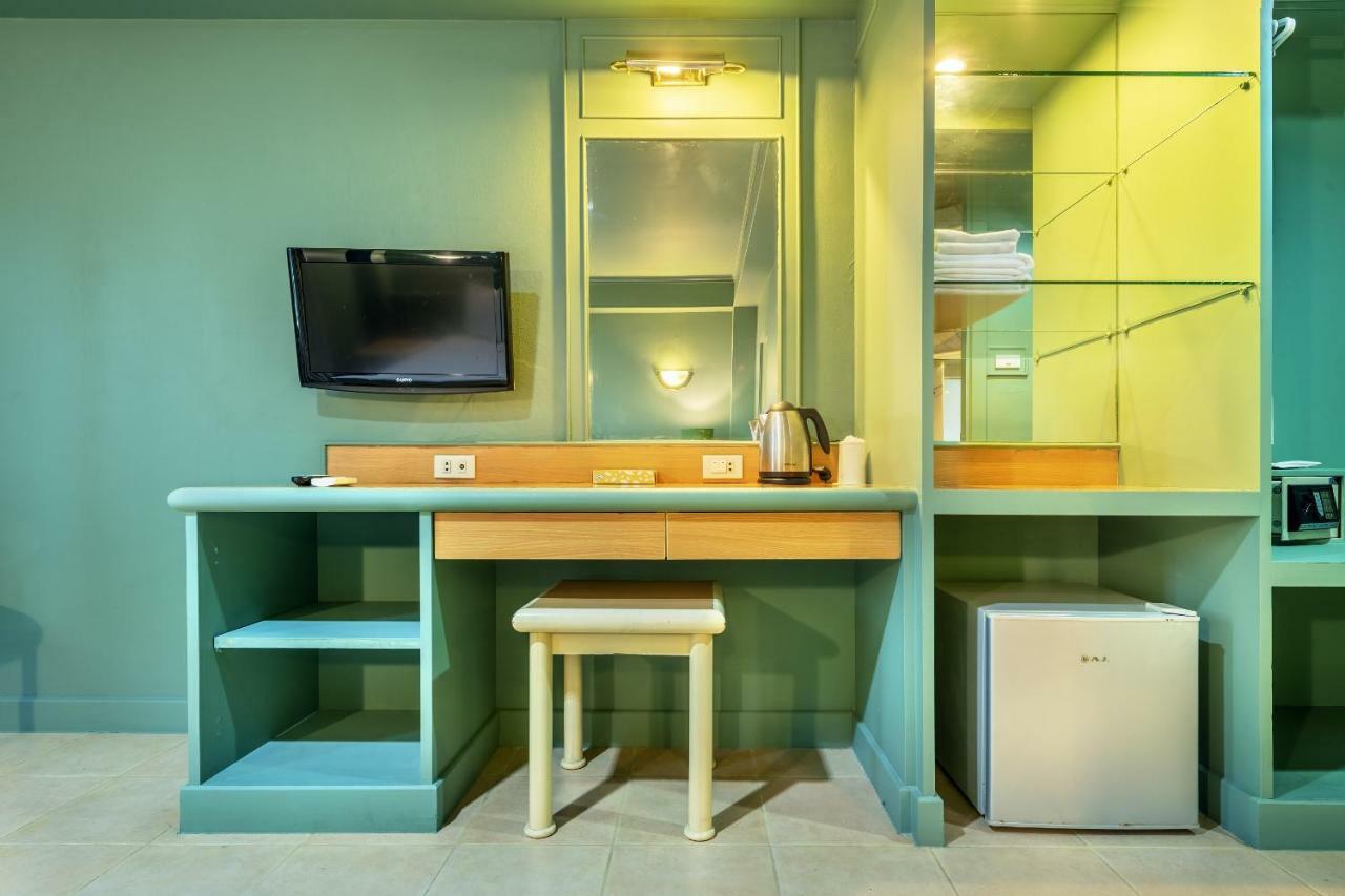 Patong Beachfront Boutique Hotel Eksteriør billede